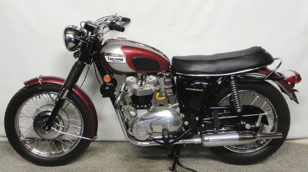 TRIUMPH T120R 1970 – Image 2