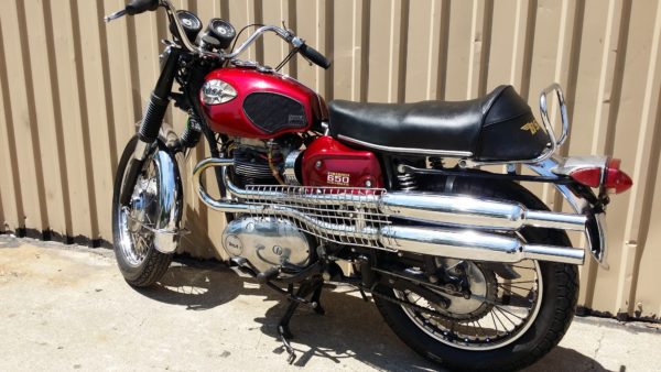 BSA A65 FIREBIRD SCRAMBLER 1969