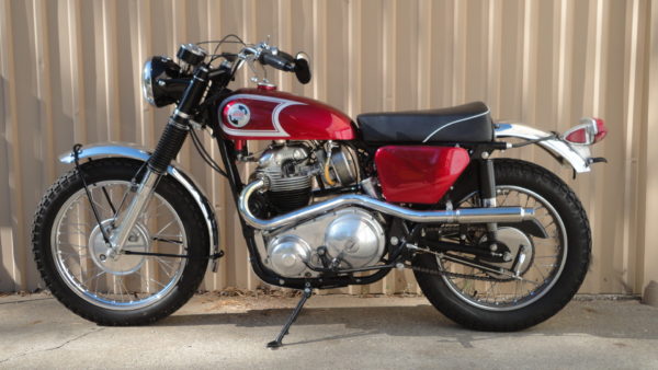 NORTON P11 1967 – Image 2