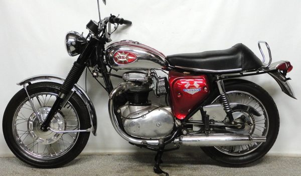 BSA A65 LIGHTNING 1968 – Image 11