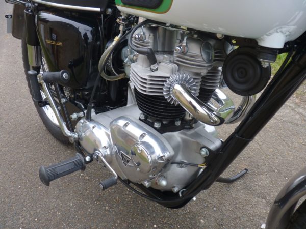 TRIUMPH TR6C 1968 – Image 10