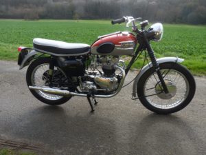 TRIUMPH T120 BONNEVILLE 1962