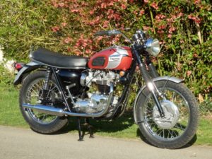 TRIUMPH T120R 1969