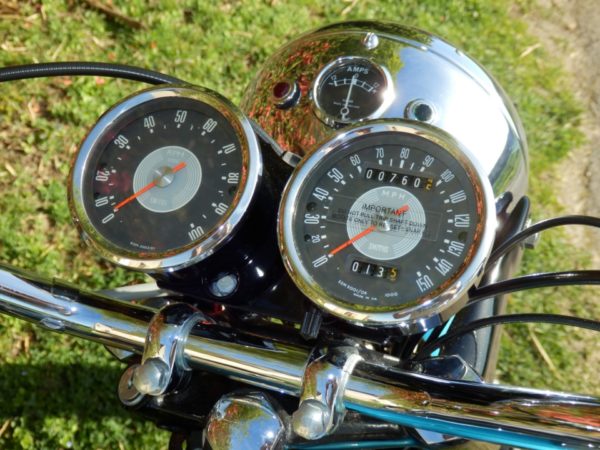 TRIUMPH TR6R 1968 – Image 11