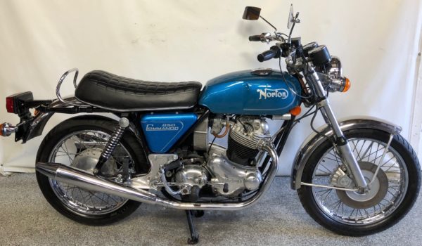850 NORTON COMMANDO 1974