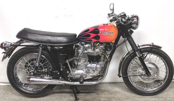 TRIUMPH T120R 1970 HOT ROD