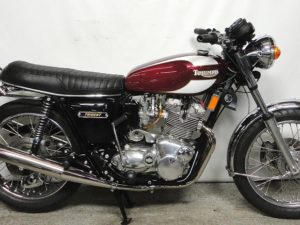 TRIUMPH T160 TRIDENT 1975