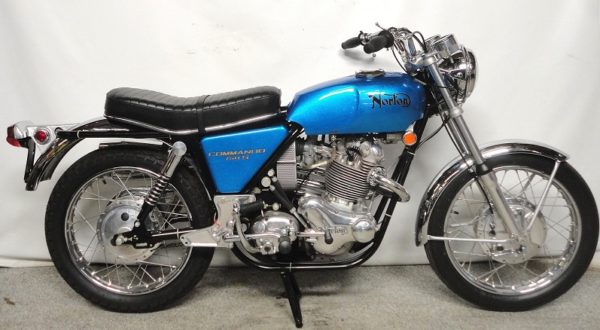 NORTON 750 COMMANDO S 1970 – Image 2