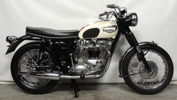 TRIUMPH T120R 1966