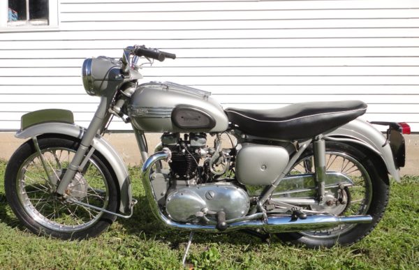 TRIUMPH 6T THUNDERBIRD 1956 – Image 2