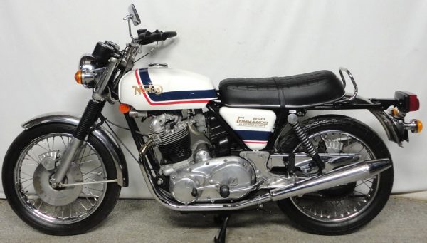NORTON COMMANDO 850 MK3 1975 – Image 2