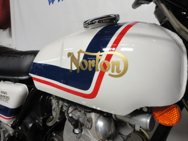 NORTON COMMANDO 850 MK3 1975 – Image 5