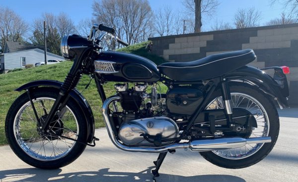 650 TRIUMPH THUNDERBIRD 1957 – Image 2