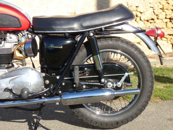 TRIUMPH T120R 1968 – Image 6