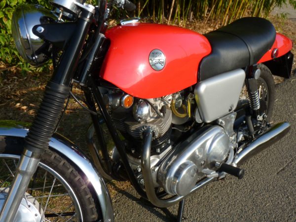 NORTON COMMANDO 750 FASTBACK 1968 – Image 10
