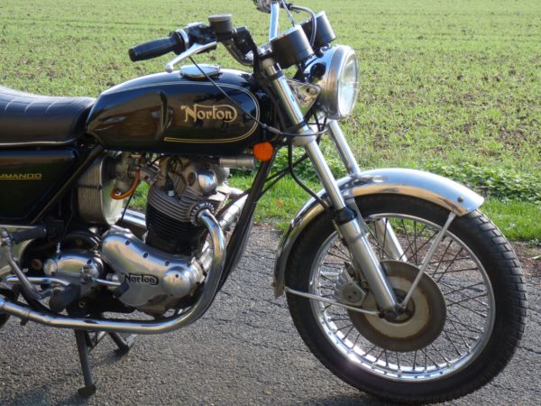 NORTON COMMANDO 850 1974 – Image 5