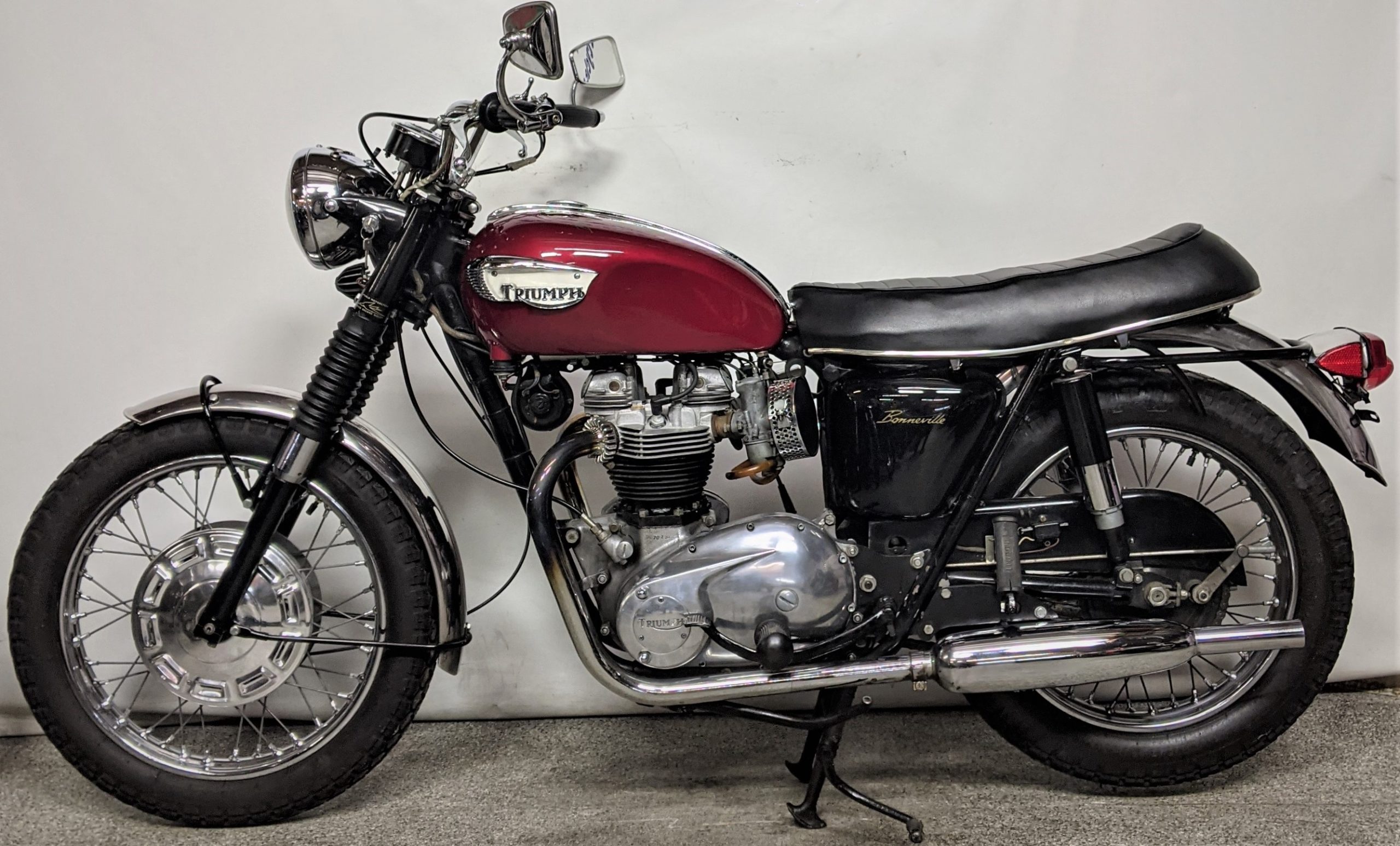 TRIUMPH 650 BONNEVILLE T120 R - 1968 – Image 2