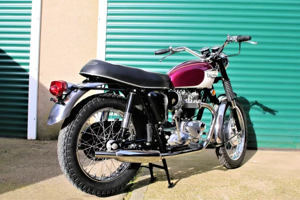 TRIUMPH T120 R Bonneville - 1967 – Image 12