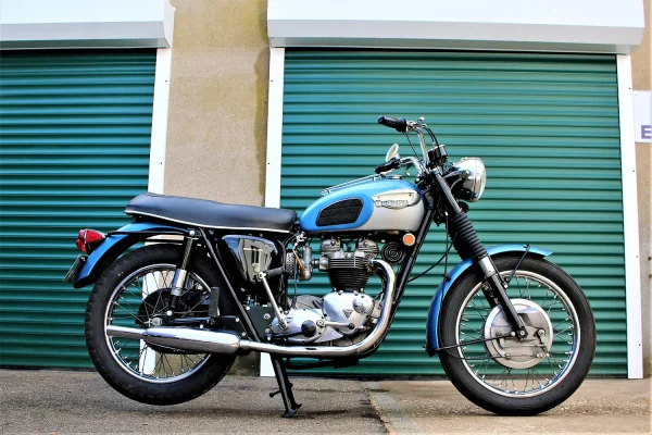 TRIUMPH 650 - TR6 R Tiger de 1968