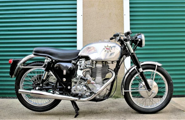 BSA 350 DB32 GOLDSTAR - 1957