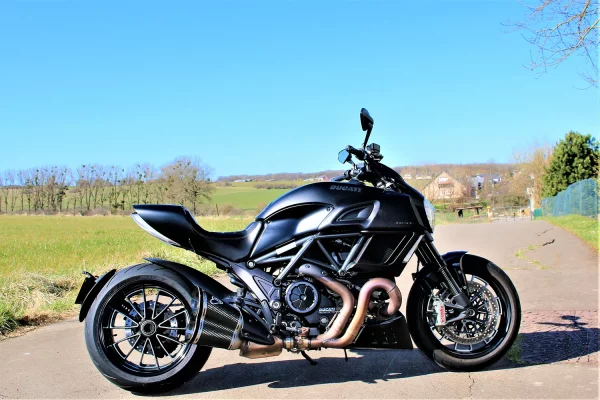 DUCATI 1200 DIAVEL DIAVEL - 2015 – Image 11
