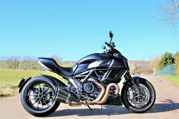 DUCATI 1200 DIAVEL DIAVEL - 2015