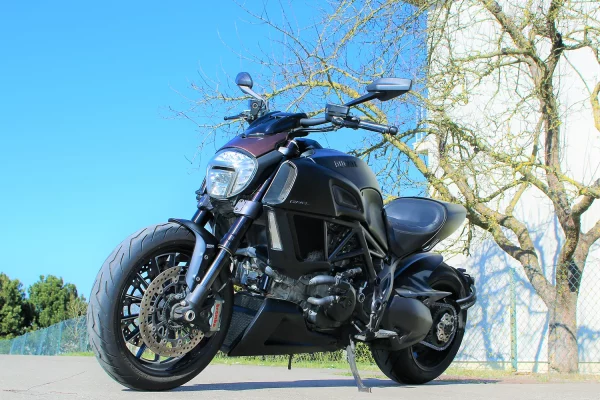 DUCATI 1200 DIAVEL DIAVEL - 2015 – Image 18