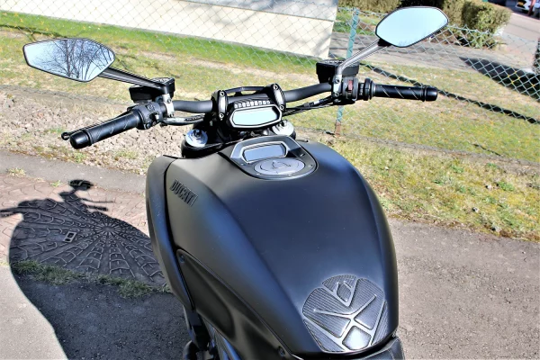 DUCATI 1200 DIAVEL DIAVEL - 2015 – Image 9