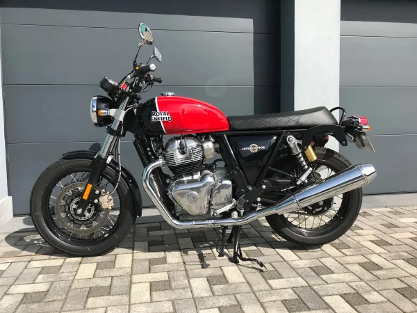 ROYAL ENFIELD 650 INTERCEPTOR INTERCEPTOR - 2020 – Image 8