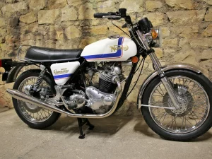 NORTON 850 COMMANDO ROADSTER - 1975