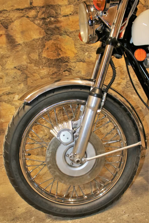 NORTON 850 COMMANDO ROADSTER - 1975 – Image 15