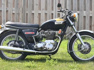 TRIUMPH 750 T150 TRIDENT - 1974