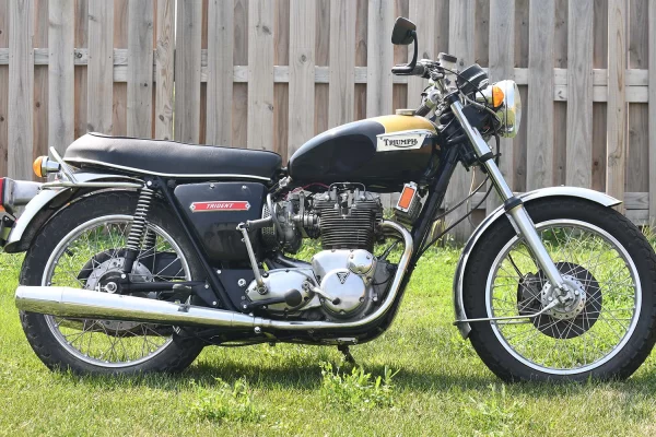 TRIUMPH 750 T150 TRIDENT - 1974