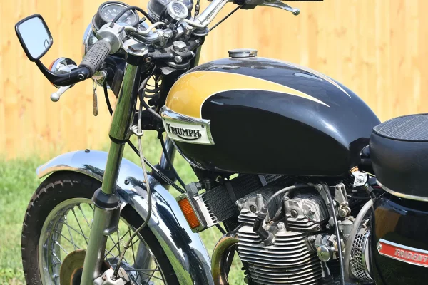 TRIUMPH 750 T150 TRIDENT - 1974 – Image 4