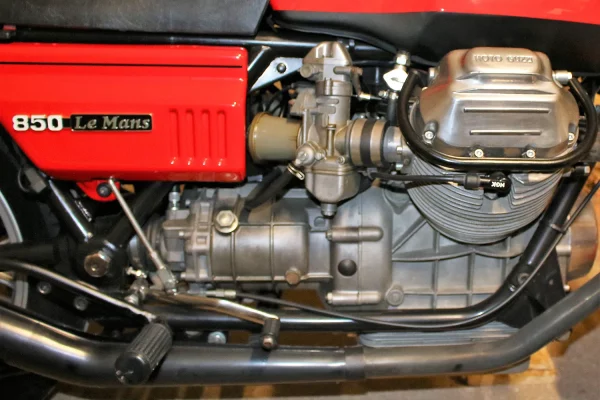 MOTO GUZZI 850 LE MANS LE MANS - 1976 – Image 16