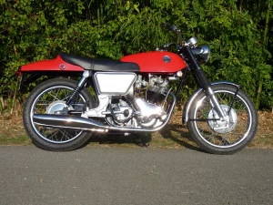NORTON 750 COMMANDO FASTBACK - 1968