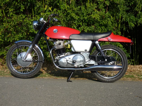 NORTON 750 COMMANDO FASTBACK - 1968 – Image 3