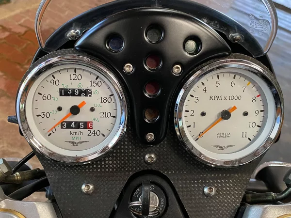 MOTO GUZZI 1100 SPORT SCURA - 2006 – Image 4