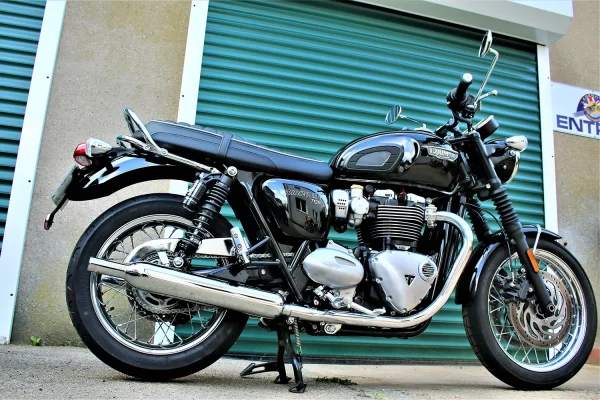 TRIUMPH 1200 T120 BONNEVILLE - 2019 – Image 9