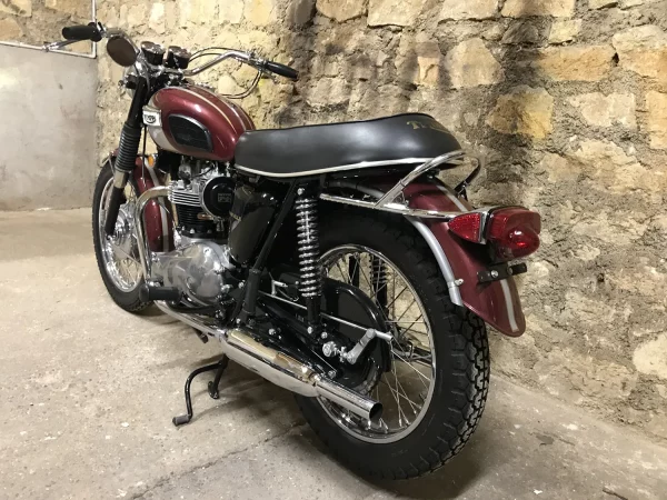 TRIUMPH 650 T120R BONNEVILLE - 1970 – Image 23