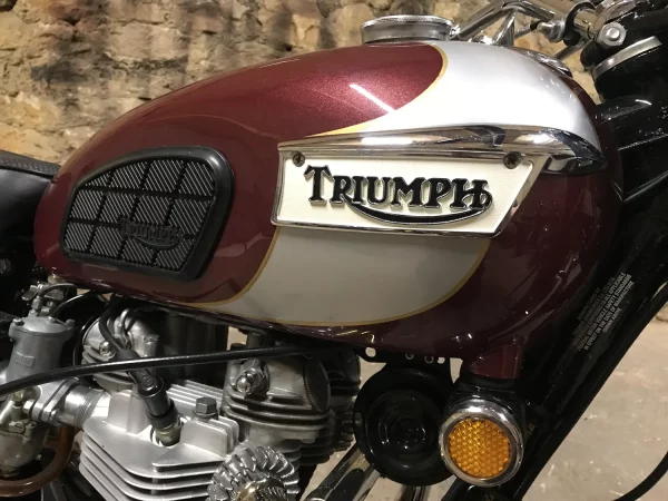 TRIUMPH 650 T120R BONNEVILLE - 1970 – Image 16