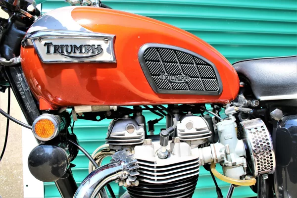 TRIUMPH 650 T120R BONNEVILLE - 1969 – Image 11