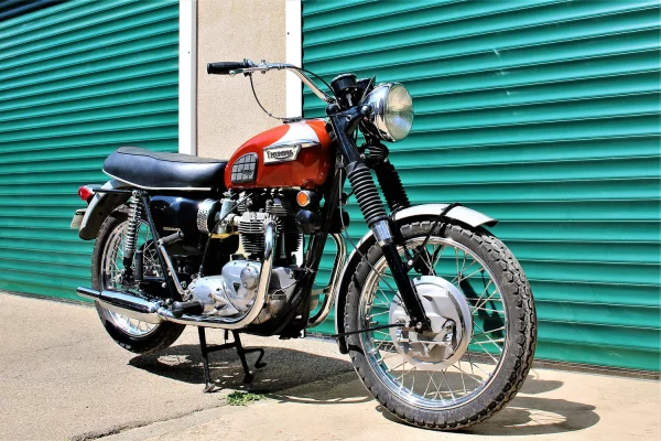 TRIUMPH 650 T120R BONNEVILLE - 1969 – Image 3