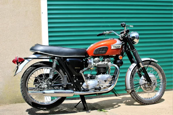 TRIUMPH 650 T120R BONNEVILLE - 1969