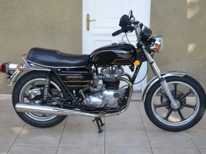TRIUMPH 750 T140 BONNEVILLE - 1979