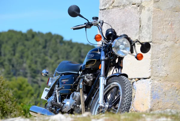 TRIUMPH 750 T140 BONNEVILLE - 1979 – Image 17