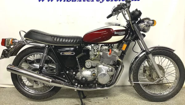 TRIUMPH 750 T160 TRIDENT - 1975