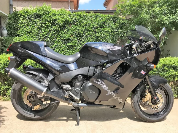 TRIUMPH 900 DAYTONA DAYTONA - 1996 – Image 3