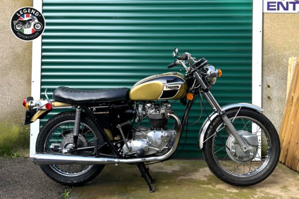 TRIUMPH 650 T120 BONNEVILLE - 1971