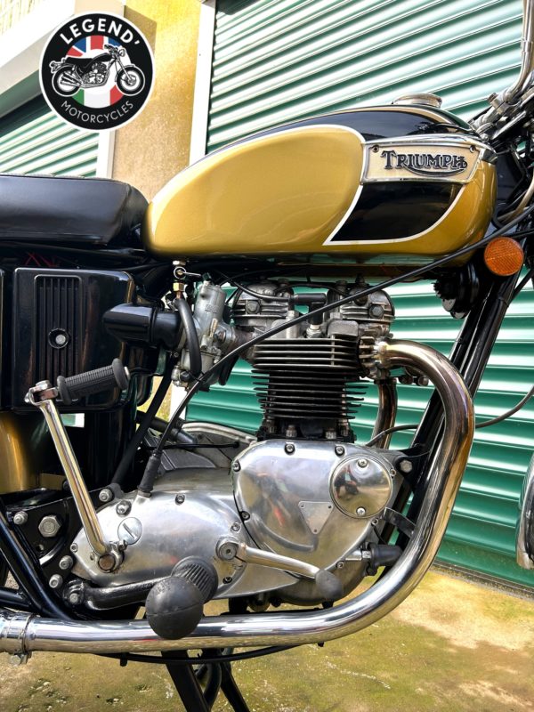 TRIUMPH 650 T120 BONNEVILLE - 1971 – Image 9